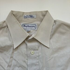 Burberrys of London Men’s 16-35 100% Cotton Dress Shirt Ivory Stripe Made In USA